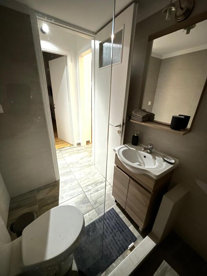 Olympic Hadrian Apartment Next To Acropolis Athen Eksteriør billede